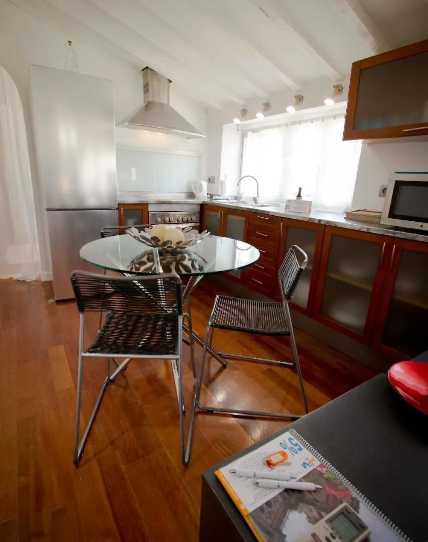 Holidays2Malaga Luciano Martinez Hotel Apartment