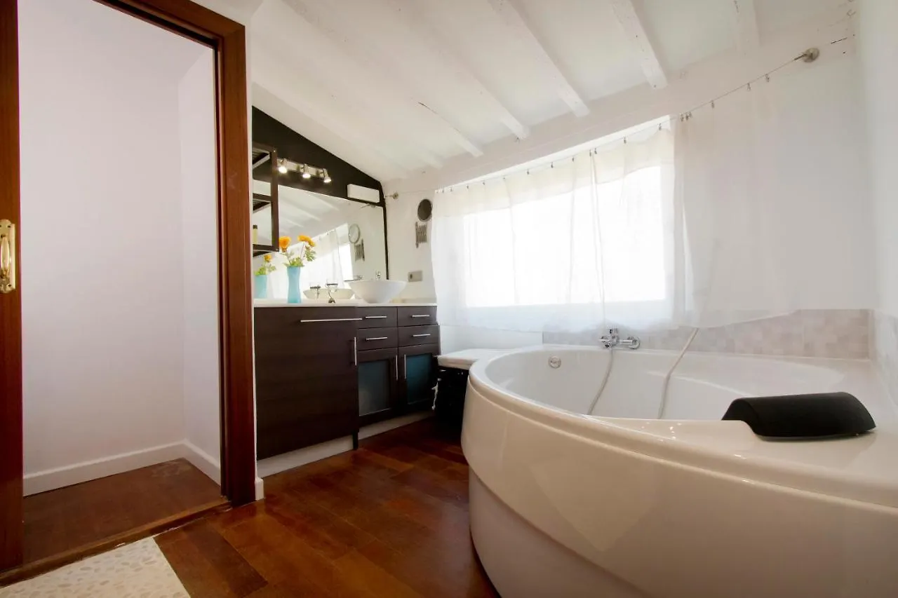 Apartment Holidays2Malaga Luciano Martinez Hotel